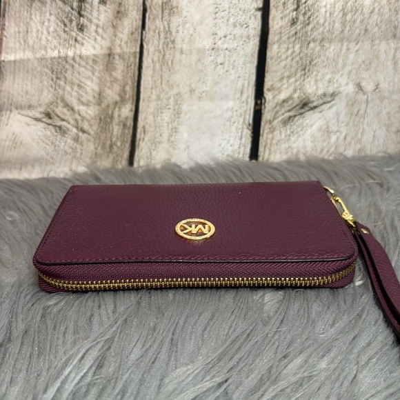 MICHAEL KORS - Wallet/wristlet - Picture 4 of 10